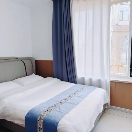 Jinshan Homestay (Seafood Street)