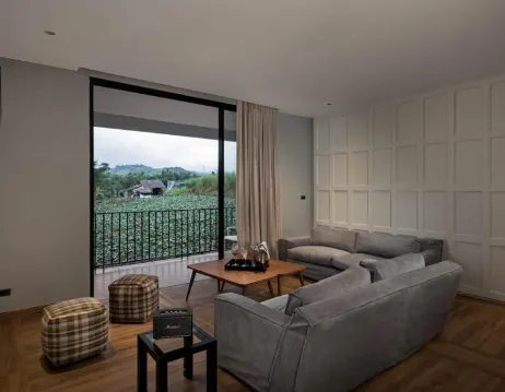 ห้องครอบครัวเอ็กเซ็กคิวทีฟ (ลาน)