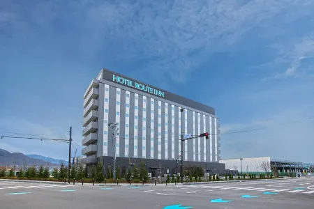 HOTEL ROUTE-INN SUZAKA Отели в г. Обусе