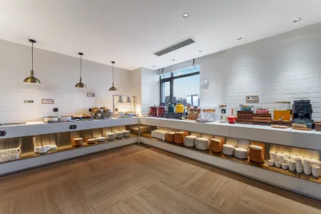 FunGee Riverview Hotel Chongqing Hongyadong Jiefangbei Pedestrian Street