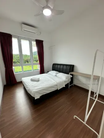 Trival Celes Homestay @ Sri Indah Sandakan Отели рядом с достопримечательностью «Пулау Ланкаян»