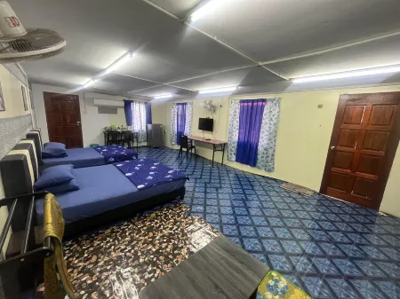 Capital O 91206 Homestay Pelangi Ban Pecah (Muslim Only) Отели в г. Kerian