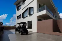 Rishine · Golden Sunrise Vista | Pasture View &Private Oxygen-Enriched Hot Spring Villa - parking
