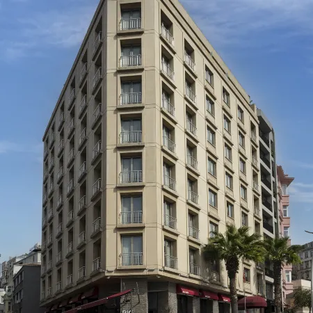 Continental Hotel Pera Отели рядом с достопримечательностью «Галата»
