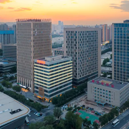 Qinghai Chenxin Hotel (Xining Railway Station)