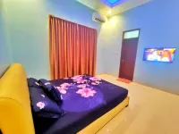 Homestay Parikesit Rent Full House Hotels in Pongangan