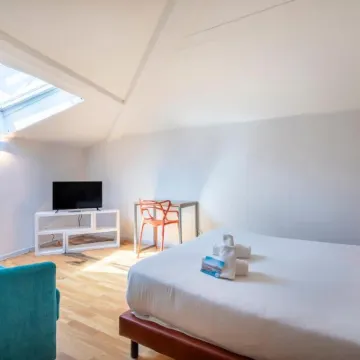 レジドテル ヴュー ポール シャトー・ディフ周辺のホテル