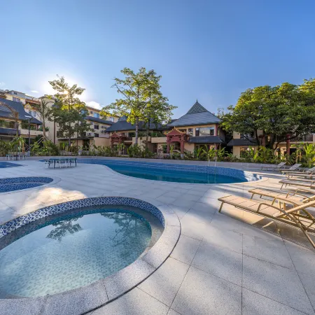 Meihao Lizhi Hot Spring Hotel (Gasa Flower Street)