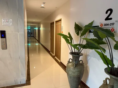 SKM Paradise Mae Sai Отели рядом с достопримечательностью «Mu Ban Phamee»