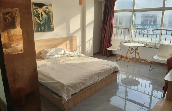 憶家賓館（嘉祥人民醫院唐寧街店）