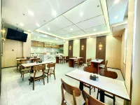 IU Hotel (Zibo Liuquan Road Branch Eight Bureau Branch) - sarapan