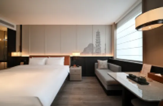 聚龍大酒店（滕州龍泉廣場店）