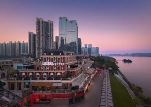 SFEEL Designer Hotel (Changsha Binjiang New City Fisherman's Wharf Branch)