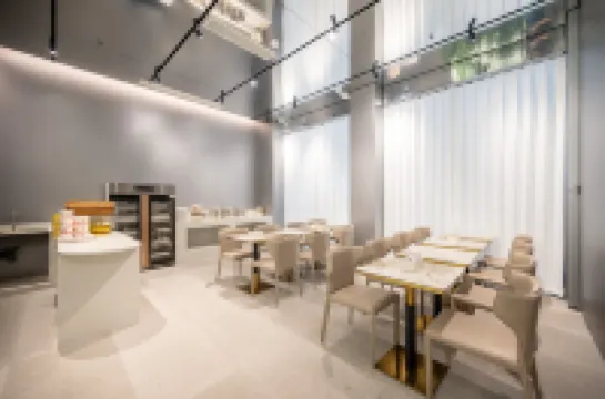 博悦eスポーツホテル（泉州安渓宝竜広場）