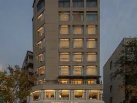 Hangzhou Xihu Neyar  French Light and Shadow Terrace Garden โรงแรมใกล้ทางเดินซู
