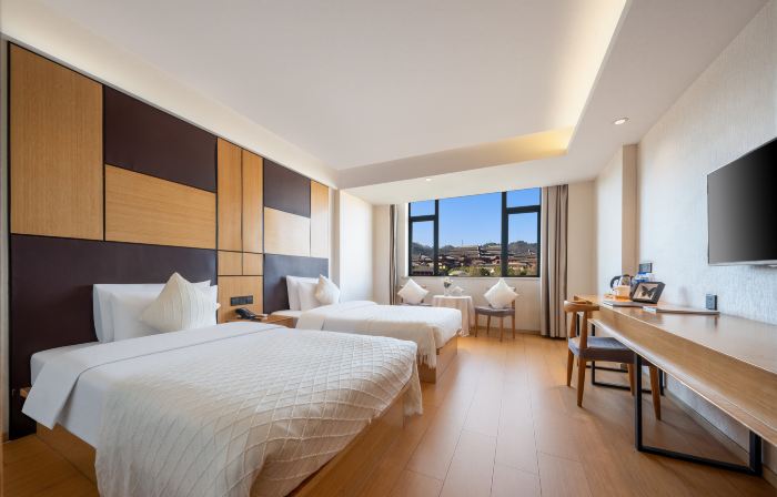 Qin Shuju Hotel (Hengdian World Studios Qin Palace)