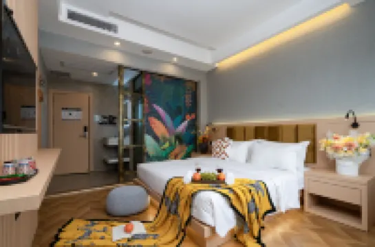 Inhere shanhelijiudian