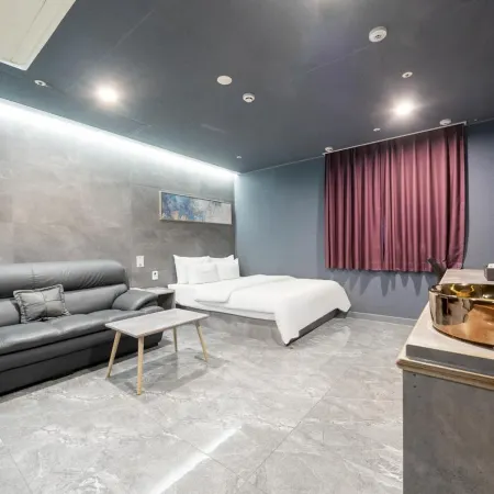 Suwon Station Hotel Terry's