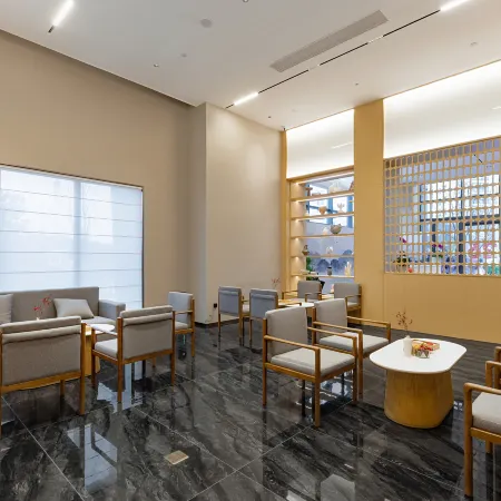 Xinan Hermitage Outlets Hotel