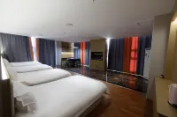 Dehui Sky City Business Hotel