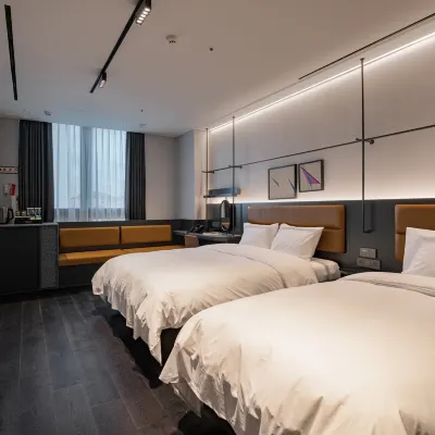 L7 CHUNGJANG by LOTTE HOTELS(formerly Ramada Plaza by Wyndham Chungjang) Hotels near Asian Culture Complex