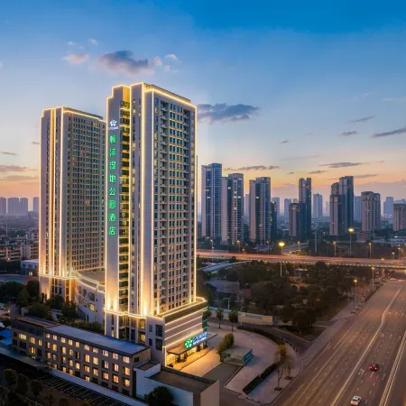 Changyang Wetland Park Hotel (Xiangyang Hanjiang Wolong Bridge)