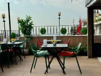 Istanbul Holiday Hotel โรงแรมใกล้บาซิลิกาซิสเทิร์น