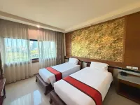 Sunday Grand Jomtien Pattaya Hotels near Pattaya Floating Market