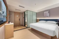 Yizhi Hotel (Changsha Wanjiali Square Mawangdui Metro Station)