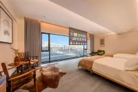 Unseen Mountain · High Luxury Homestay (Harbin Shimao Avenue Ice and Snow World Store) - Hot Springs