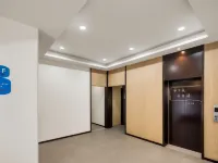 Hancheng Hotel (Harbin Exhibition Center Changjiang Road) Hotels near Dragon Tower