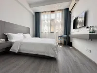 Janelee Hotel &Apartment Inn - ที่มีที่จอดรถ