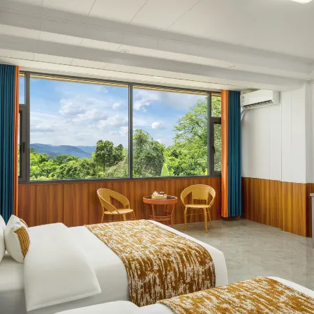 Wengwa Ancient Village, Jingmai Mountain · Erhong Mountain Lodge