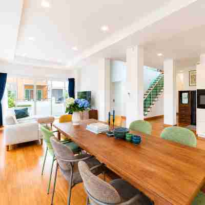 4BR Work-From-Home Villa | Pool & Gym | Mae Rim Dining/Meeting Rooms