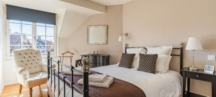 La Maison de Pierre et Valérie Saint Catherine Hotels in Honfleur