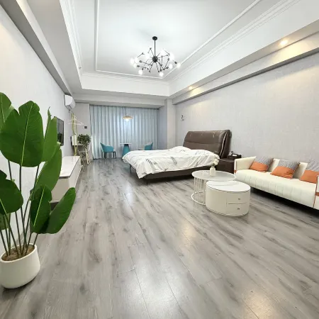 Qingcheng Theme Hotel(bengbu Wanda Store)