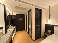 SHUOGUO MAX HOTEL - parking