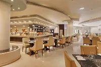 Al Hamra Residence - breakfast