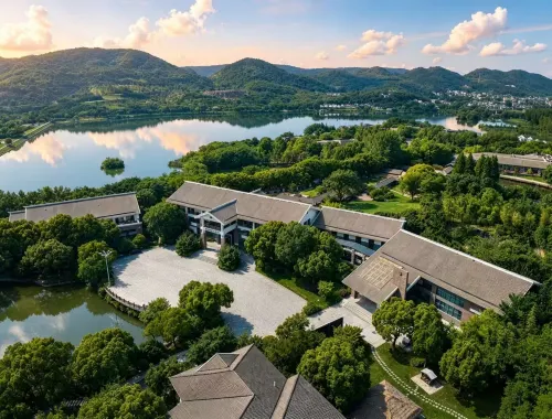 Qinglongshanzhuang Hotel - Hot Springs