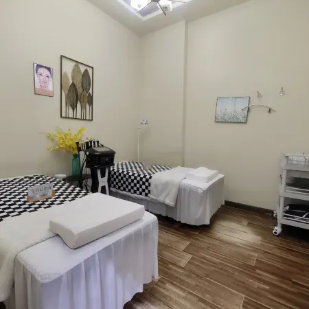 Shengyi Business Hotel