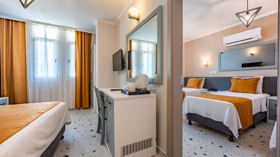 Tonoz Beach Hotel