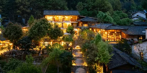Tangjiahe Zhuyin Mountain House Homestay