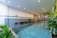 Two Horses Hostel - Hostels