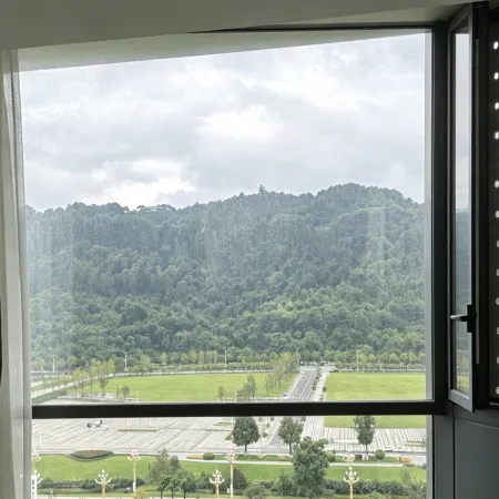 Yibin Lingang University City Convention and Exhibition Center Atour Hotel