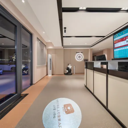 THUNDEROBOT E-Sports Hotel