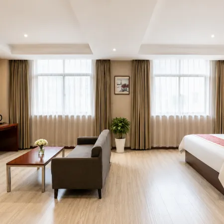Xinxiang Tianhe Bath Business Hotel