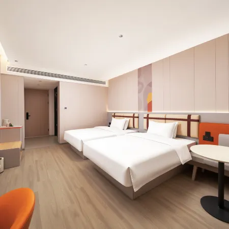Rujia Business Hotel (Qufuni Mountain Holy Scenic Area Branch)