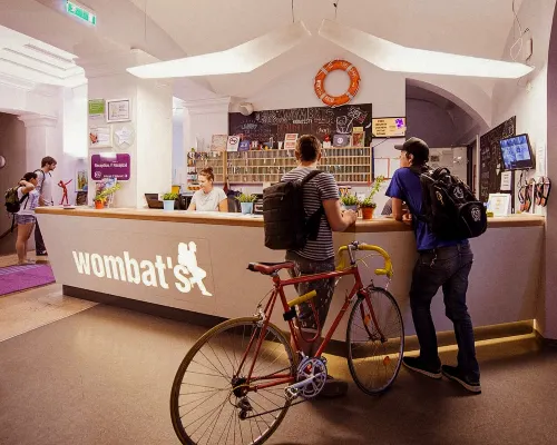Wombat's City Hostel Budapest Отели рядом с достопримечательностью «Цепной мост»