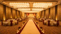 Pride Plaza Indore - プール
