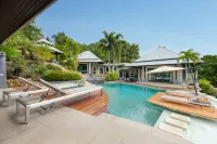 [NEW] HiNSAMAAN Pool Villa, 3 BDR, 4BA - Bãi đậu xe
